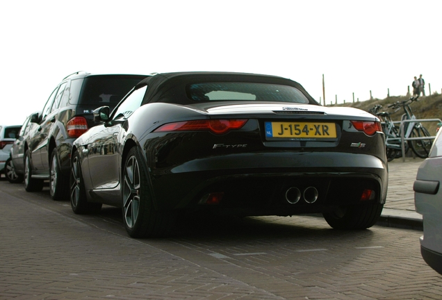 Jaguar F-TYPE S AWD Convertible