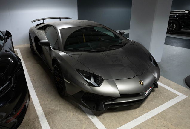 Lamborghini Aventador LP750-4 SuperVeloce