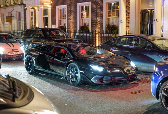 Lamborghini Aventador LP770-4 SVJ