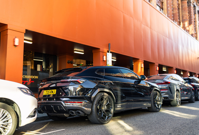 Lamborghini Urus Performante