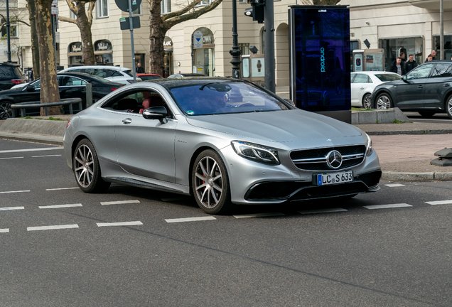 Mercedes-Benz S 63 AMG Coupé C217