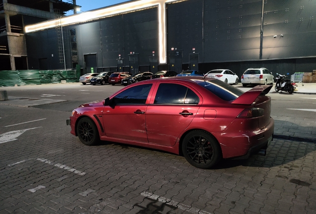 Mitsubishi Lancer Evolution X