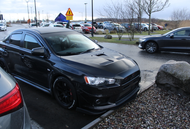 Mitsubishi Lancer Evolution X
