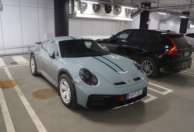Porsche 992 Dakar