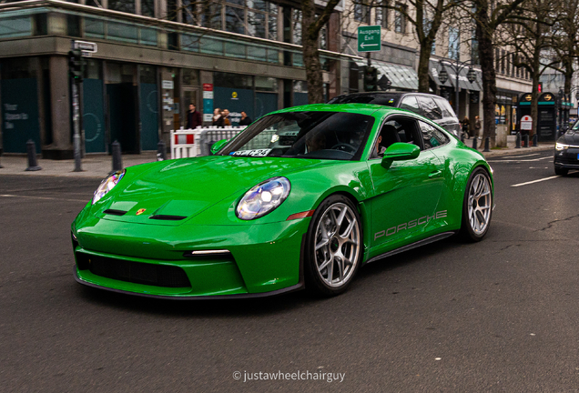 Porsche 992 S/T