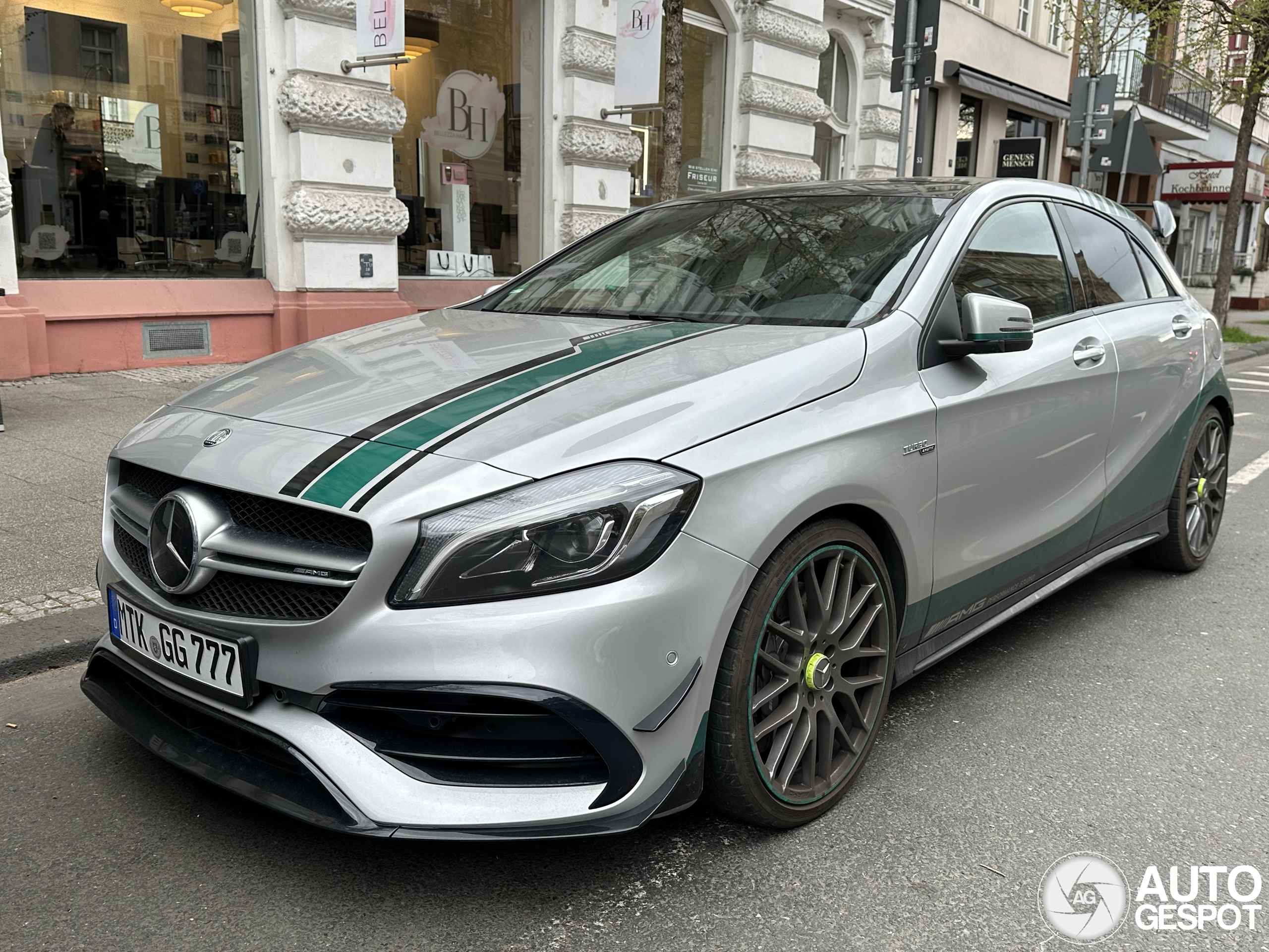 Mercedes-AMG A 45 W176 Petronas 2015 World Champions Edition