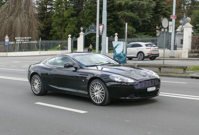 Aston Martin DB9 2010