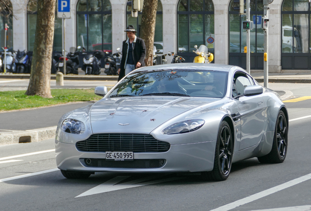 Aston Martin V8 Vantage