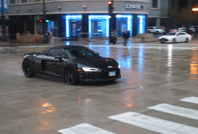 Audi R8 V10 Plus Spyder 2017