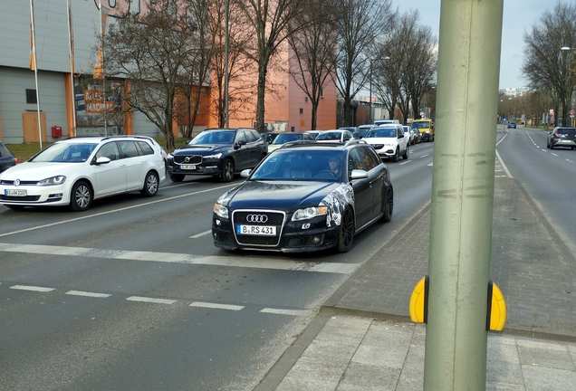 Audi RS4 Avant B7