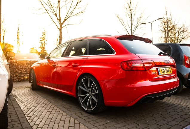Audi RS4 Avant B8