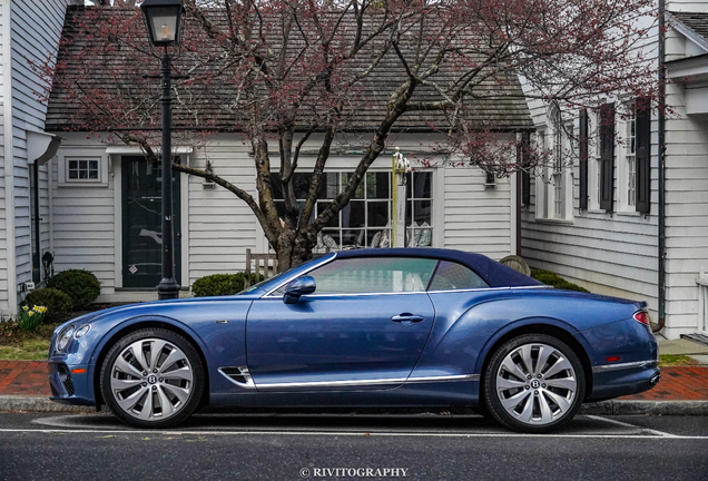 Bentley Continental GTC V8 2024 Edition 8