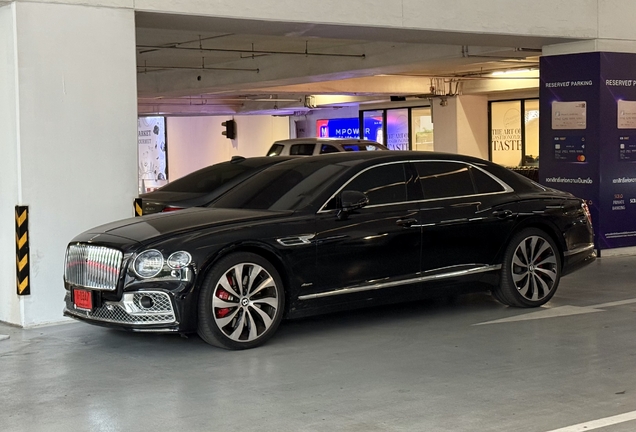Bentley Flying Spur Hybrid Azure