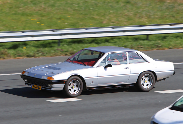 Ferrari 400i