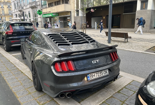 Ford Mustang GT 2015
