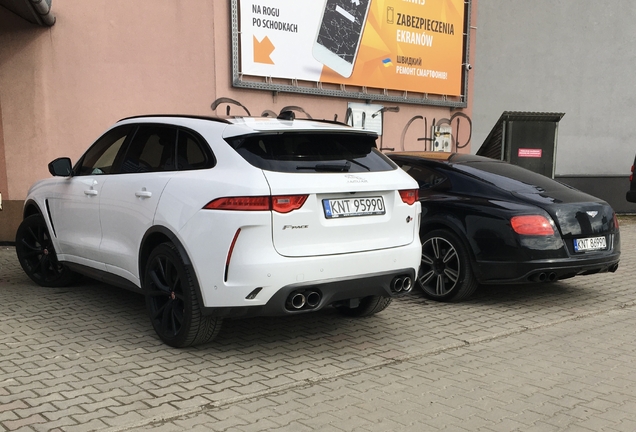 Jaguar F-PACE SVR