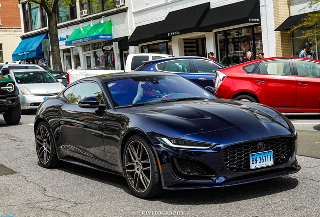 Jaguar F-TYPE P450 75 Coupé