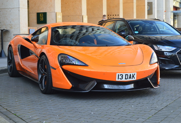 McLaren 570S