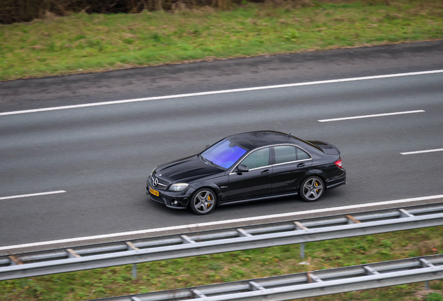 Mercedes-Benz C 63 AMG W204