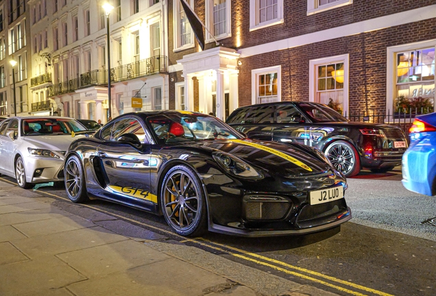 Porsche 981 Cayman GT4