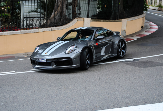 Porsche 992 Sport Classic
