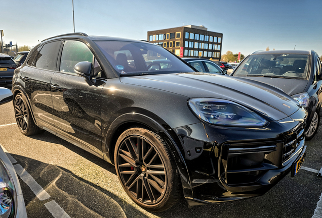 Porsche 9YA Cayenne Turbo E-Hybrid
