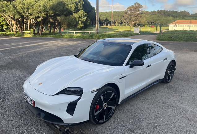 Porsche Taycan GTS