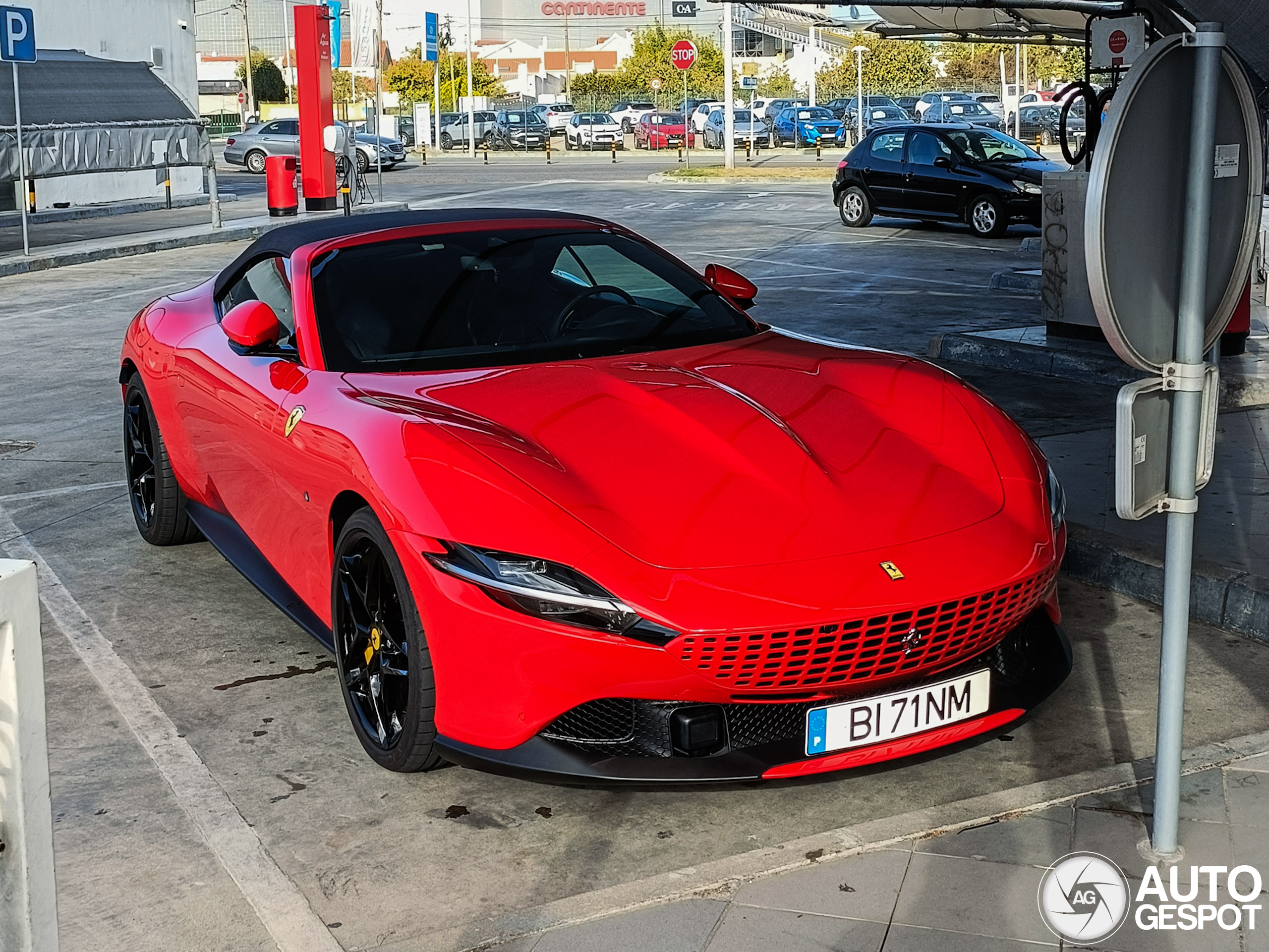 Ferrari Roma Spider