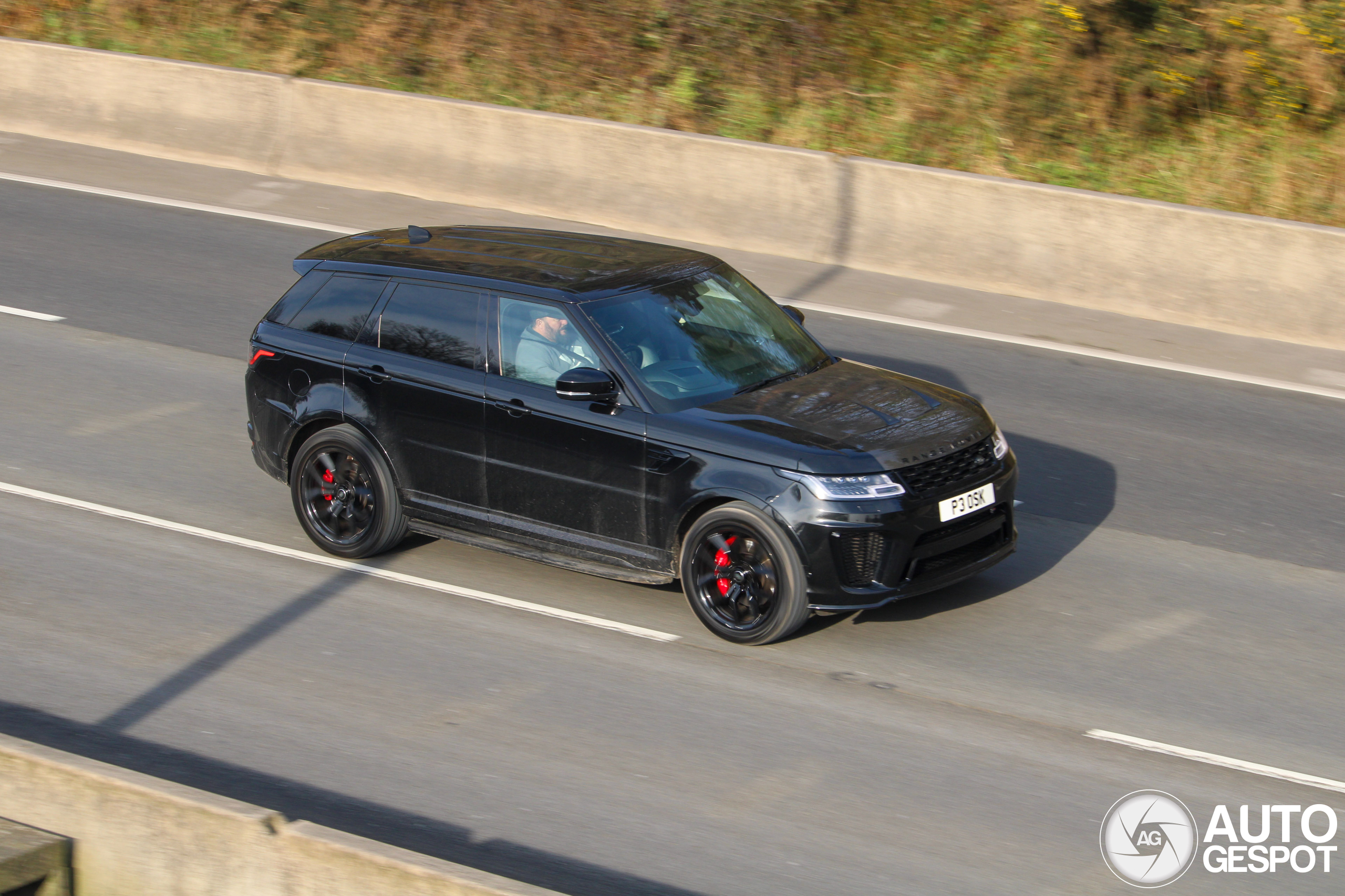 Land Rover Range Rover Sport SVR 2018 Carbon Edition