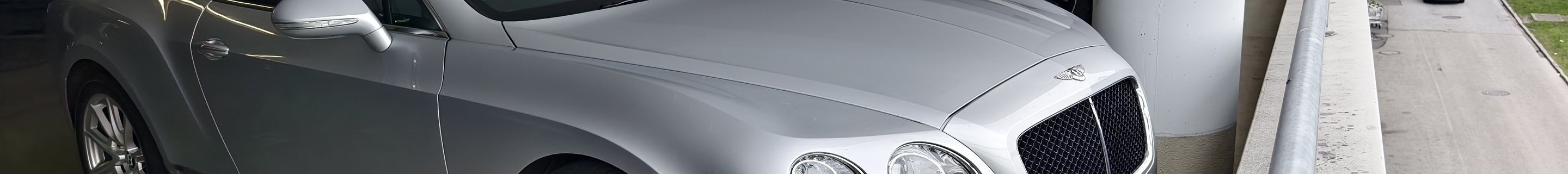 Bentley Continental GT V8