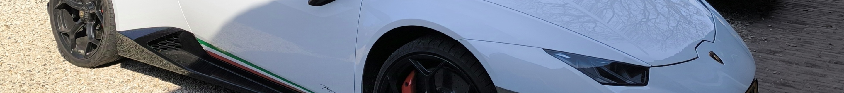 Lamborghini Huracán LP640-4 Performante Spyder