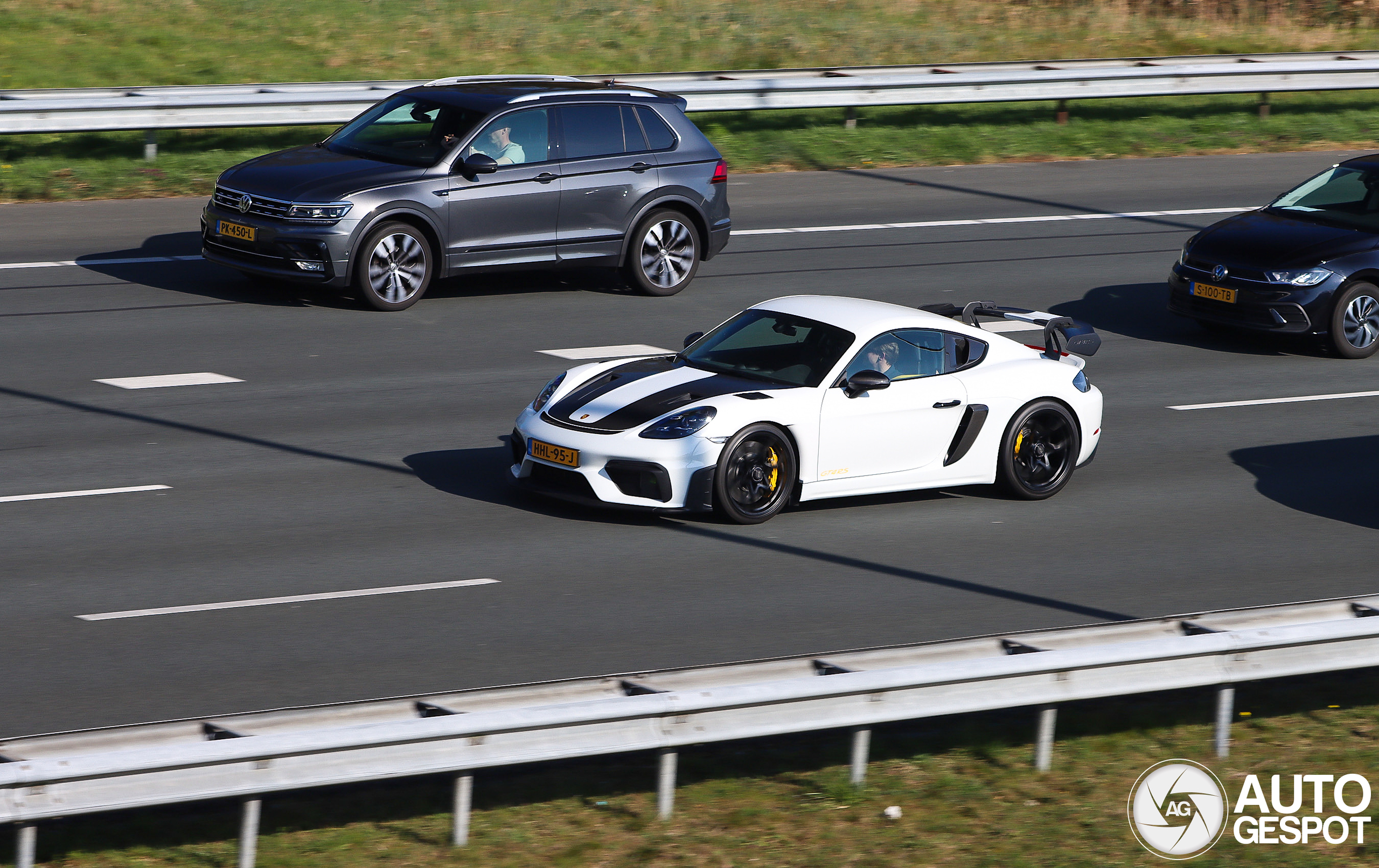 Porsche 718 Cayman GT4 RS Weissach Package