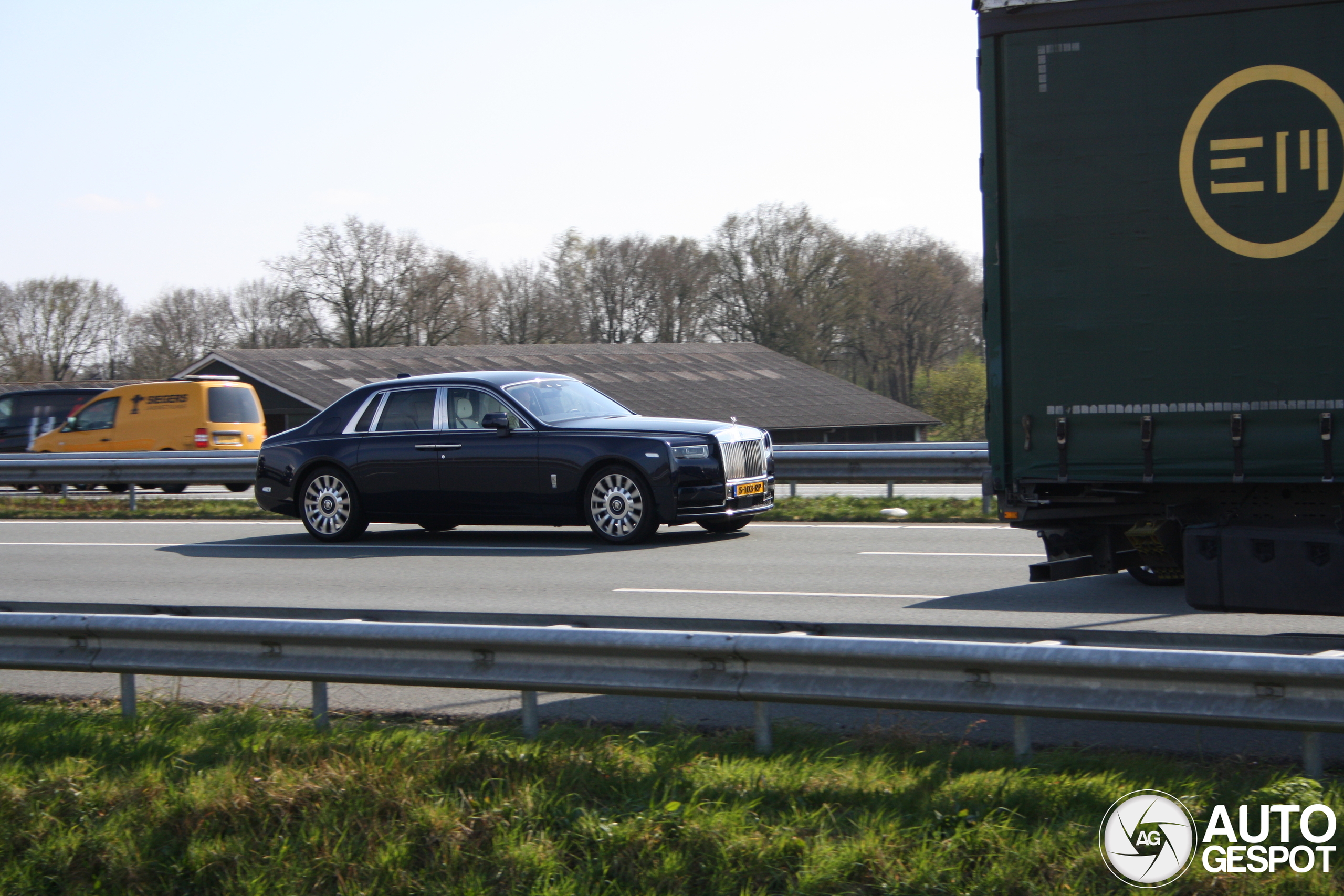 Rolls-Royce Phantom VIII Series II