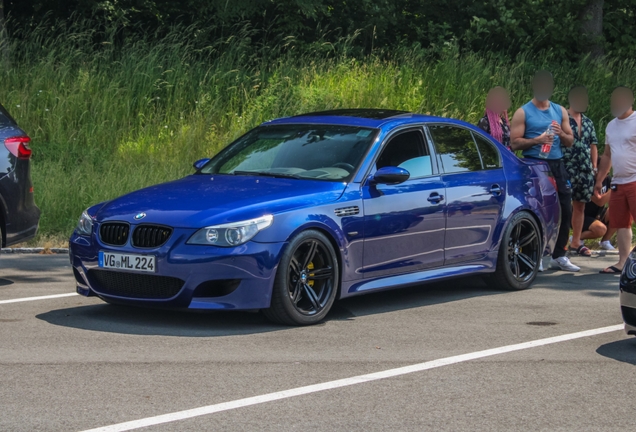 BMW M5 E60 2007