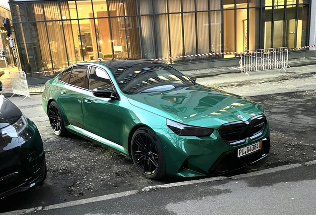 BMW M5 G90