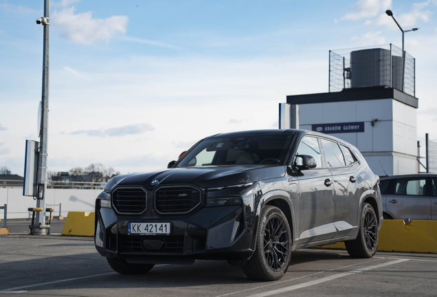 BMW XM G09