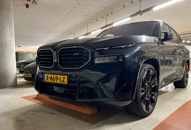 BMW XM G09