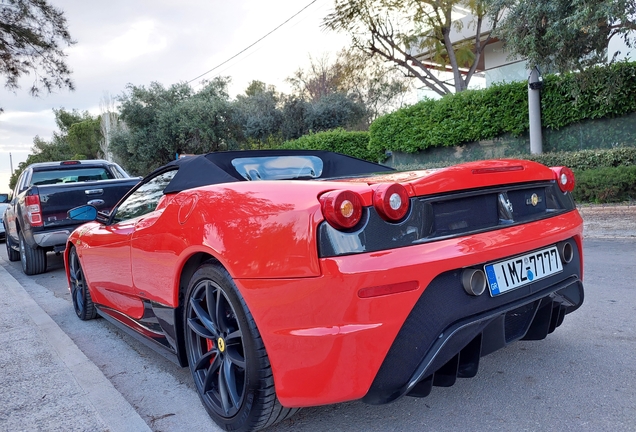 Ferrari Scuderia Spider 16M