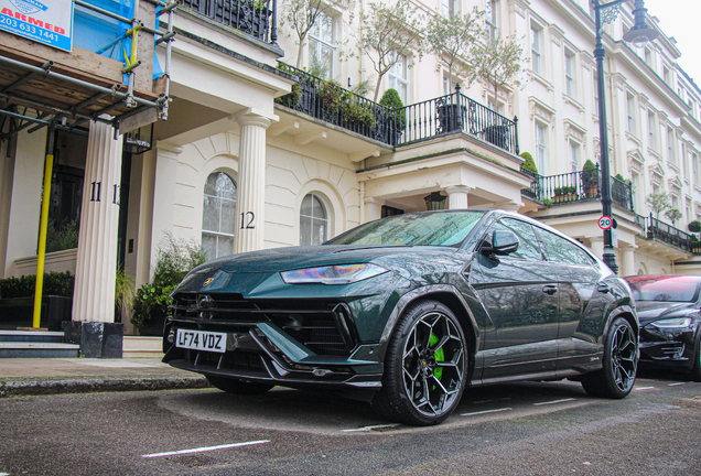 Lamborghini Urus Performante