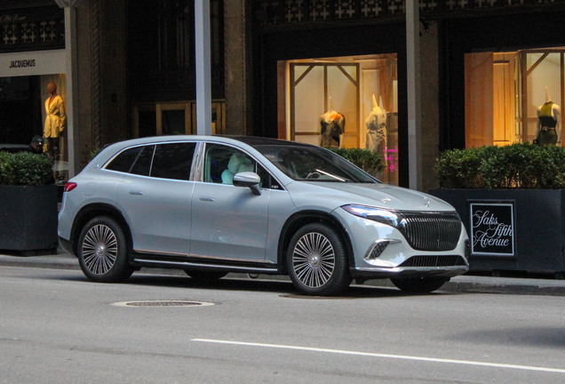 Mercedes-Maybach EQS 680 SUV