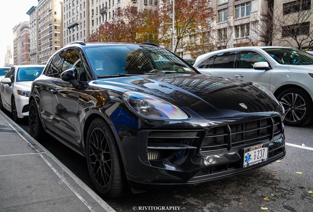 Porsche 95B Macan GTS MkII