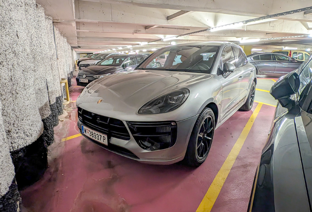 Porsche 95B Macan GTS MkII
