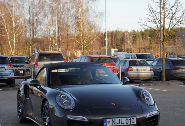 Porsche 991 Turbo S Cabriolet MkI