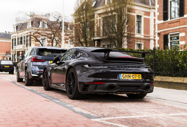 Porsche 992 Carrera GTS