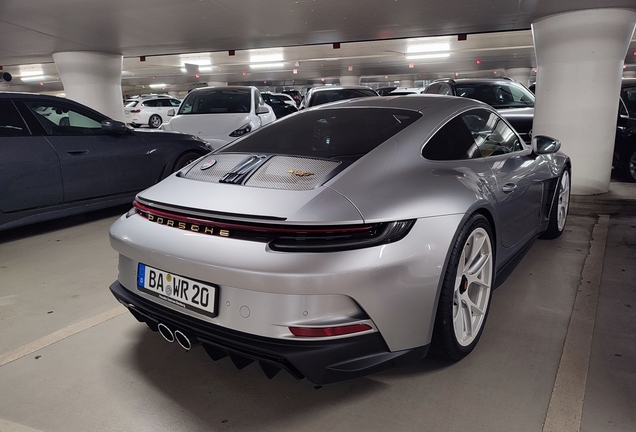 Porsche 992 S/T