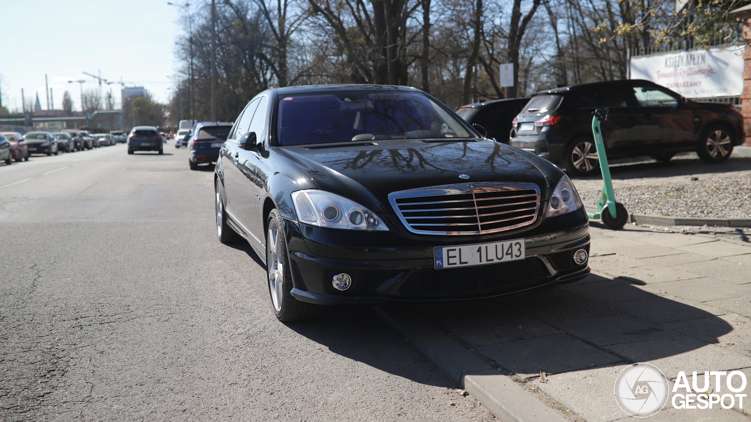 Mercedes-Benz S 63 AMG W221