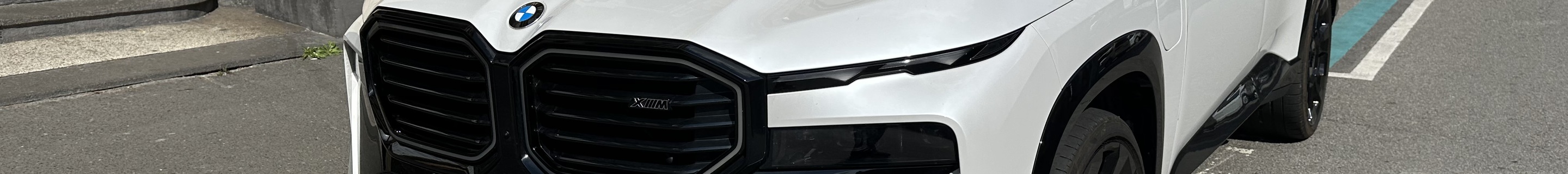 BMW XM G09