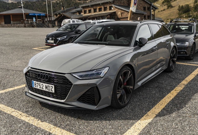 Audi RS6 Avant C8