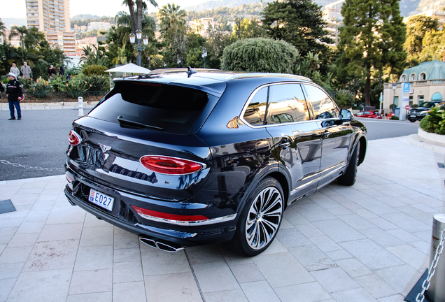Bentley Bentayga Azure 2024