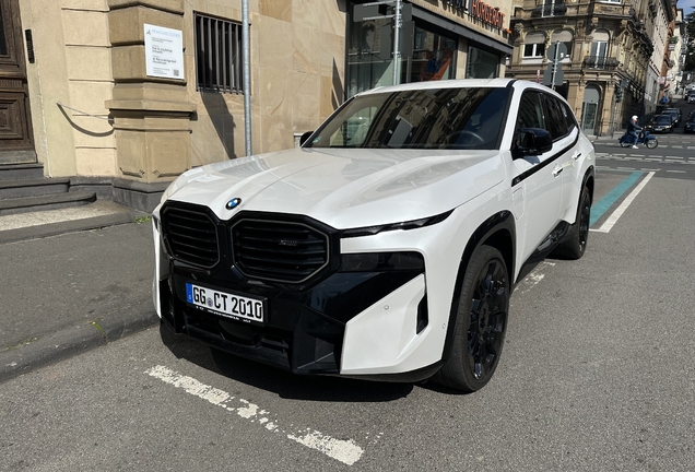 BMW XM G09